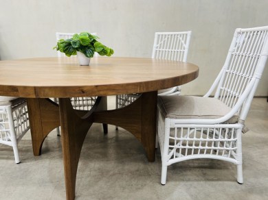 Infinity round dining table-2